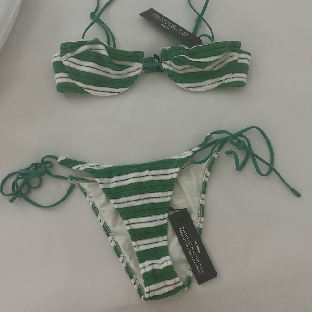 TRIANGL MALA DUNNE SWIMSUIT SIZE SMALL